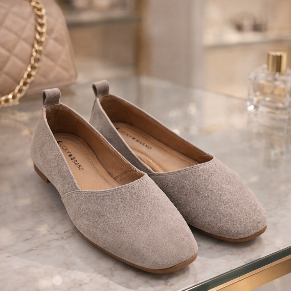 Lucky Brand Taupe Suede Flats 6.5